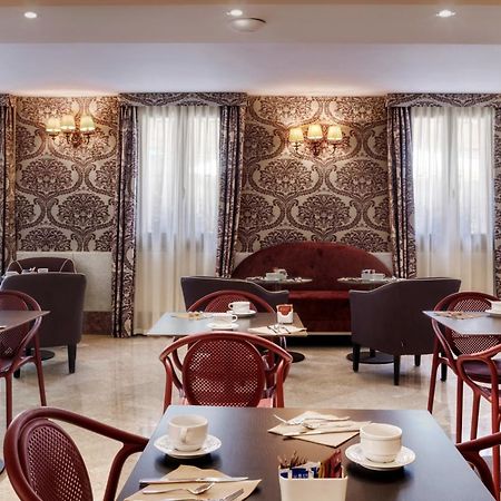 Hotel Nuovo Teson เวนิส ภายนอก รูปภาพ