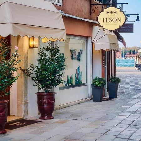 Hotel Nuovo Teson เวนิส ภายนอก รูปภาพ