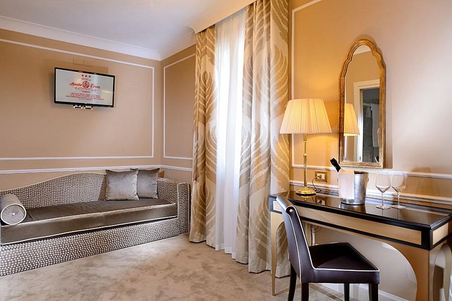 Hotel Nuovo Teson เวนิส ภายนอก รูปภาพ