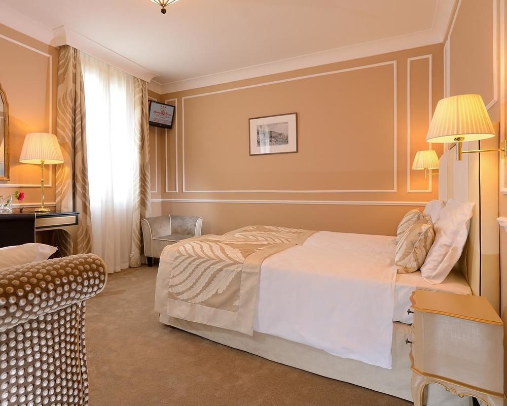Hotel Nuovo Teson เวนิส ภายนอก รูปภาพ